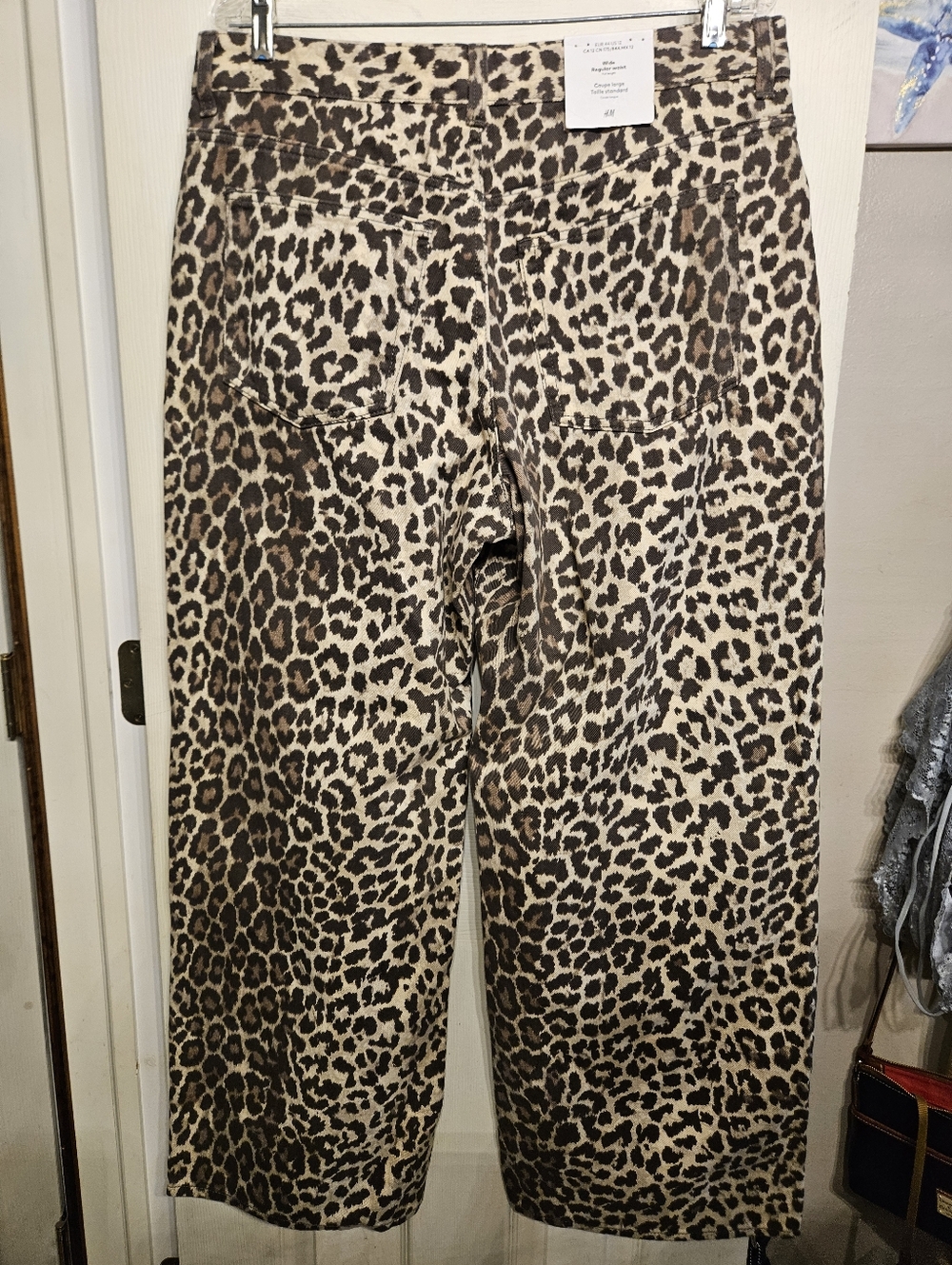 H&M leopard print wide leg jeans pants womens size 12 NEW - Picture 6 of 10